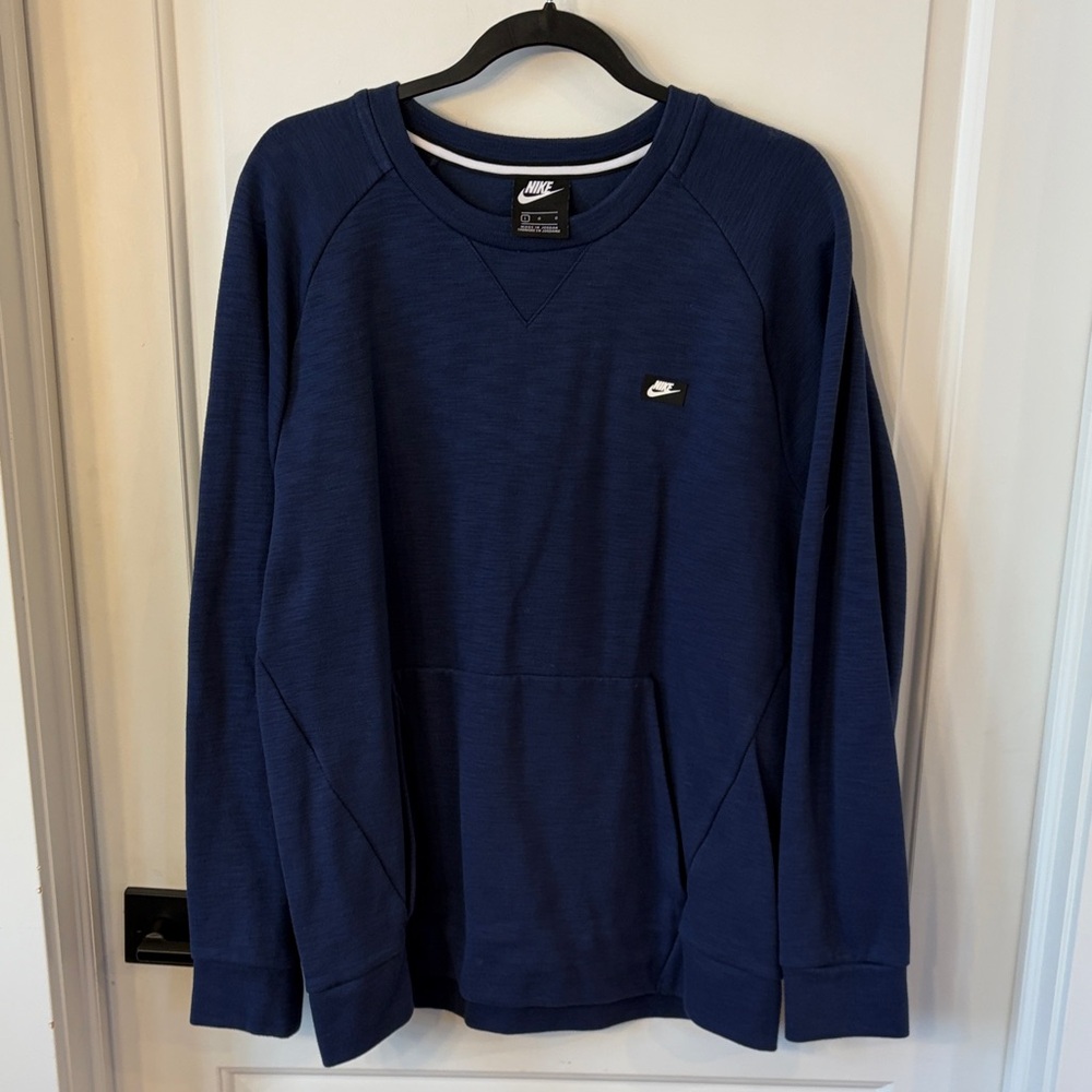 Nike Men's Navy Crewneck Sweater
